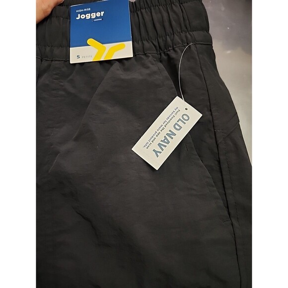 Old Navy Ankle-Zip Cargo Joggers Womens S Petite Black Quick Dry Nylon NEW - Picture 9 of 11